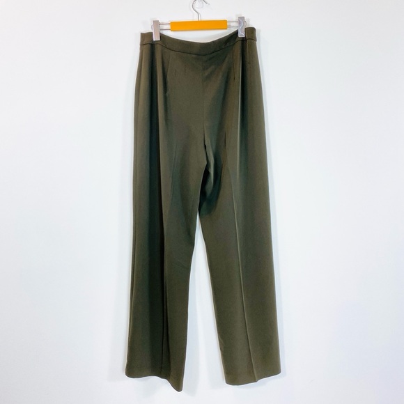 H&M Green Flowy Wide Leg Dress Pants - Picture 2 of 3